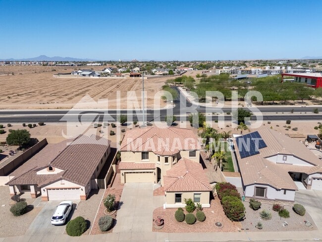 Building Photo - Beautiful Two Story Home Available Now!
