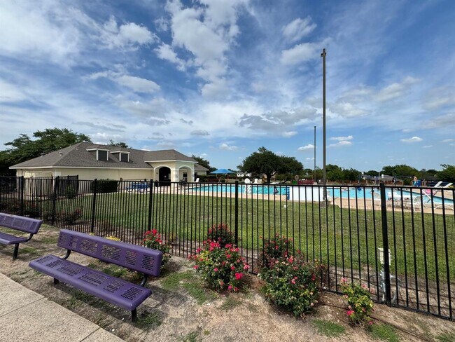 Building Photo - 12212 Kilmartin Ln