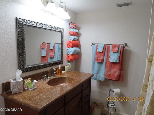 Building Photo - 5500 Ocean Shore Blvd