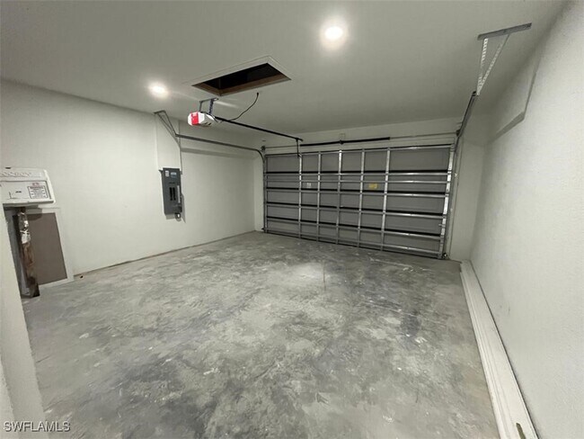 Building Photo - 3304 67th St W