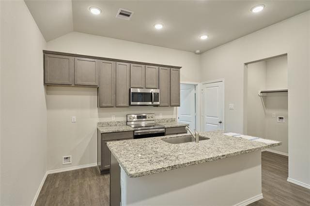 Building Photo - 9992 Calendar St