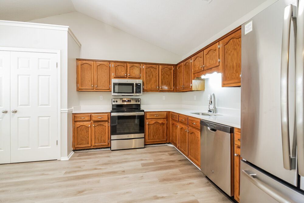 Building Photo - 7095 Brandee Dr
