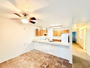 Building Photo - 3412 NE 66th Ave