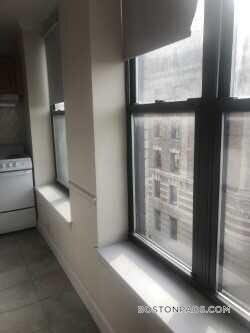 Building Photo - 1126 Boylston St