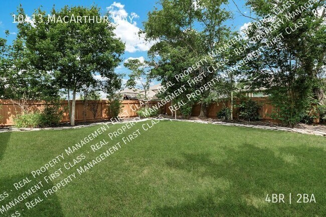 Building Photo - 10413 Macarthur Way