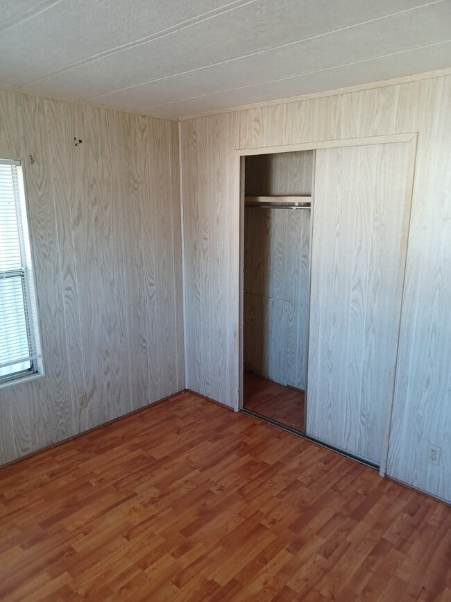 Building Photo - 37829 Easy Ave