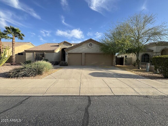 Primary Photo - 17757 W Eagle Dr