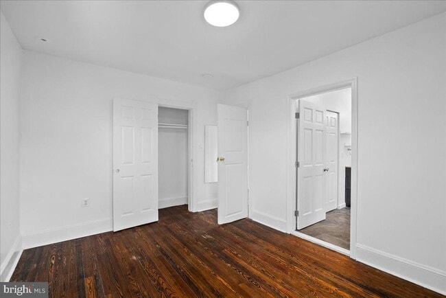 Building Photo - 4252 Clay St NE