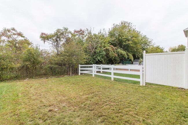 Building Photo - Spacious 3-Bedroom Home in Middletown's Ap...