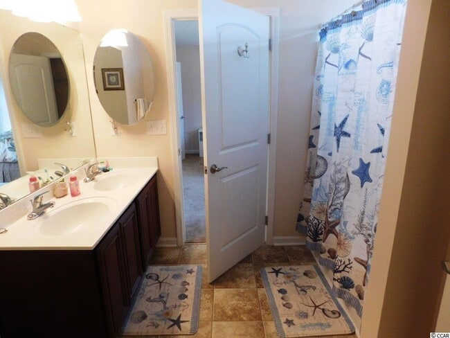 Building Photo - 2375 Morlynn Dr