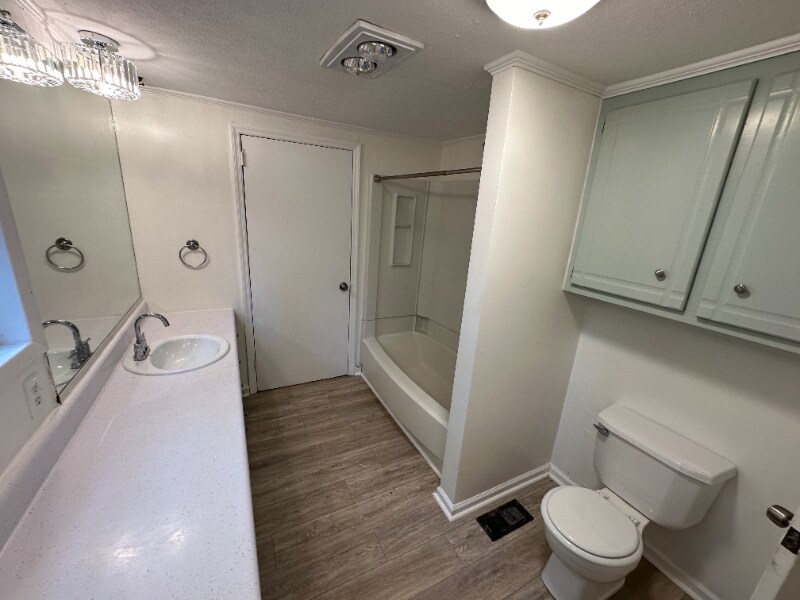 Building Photo - 1247 Wooten Dr