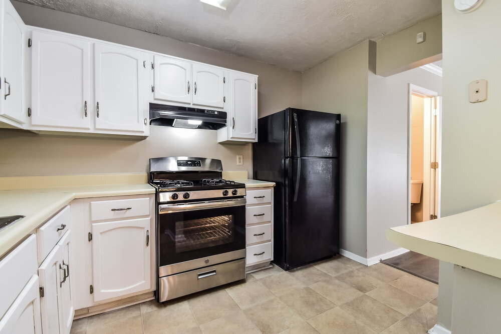 Building Photo - 5729 Wells Cir