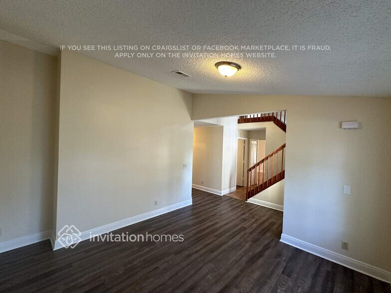 Building Photo - 1348 Sweet William Ln
