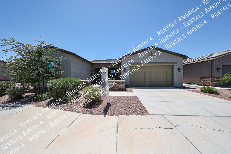 Building Photo - 42085 W Morning Glory Way