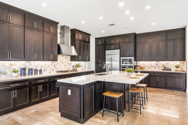 Building Photo - GORGEOUS 3300 Sqft Single Story 4 Bed 3.5 Bath House in Brentwood