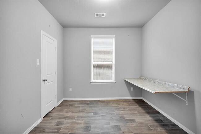 Building Photo - 3137 Dunsmore Manor Ct