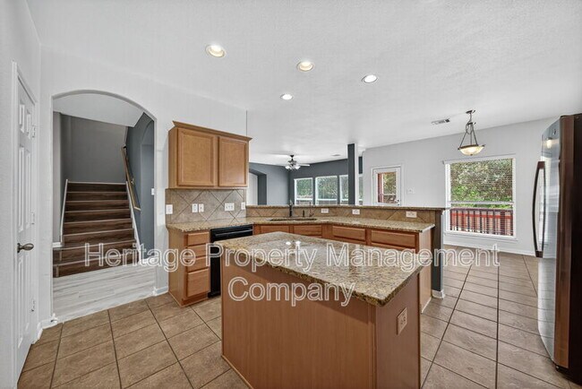 Building Photo - 606 Horn Run