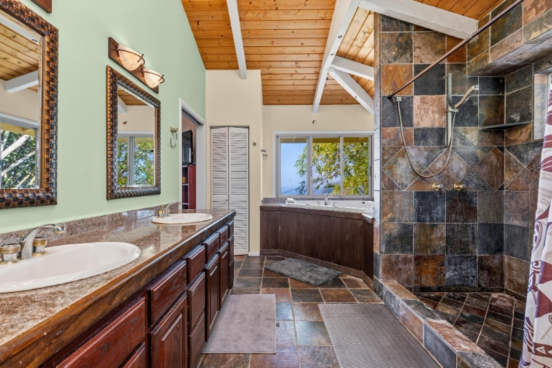 Building Photo - 82-5909-5909 Coffee Royal Pl