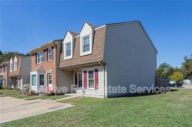 Building Photo - 5684 Campus Dr