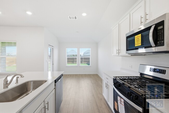 Building Photo - 1832 Buntline Hitch Dr