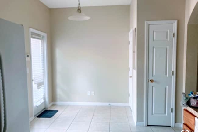 Building Photo - 11811 Deer Path Way