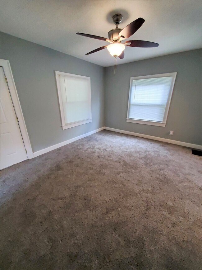 Building Photo - 50 Jefferson Ave