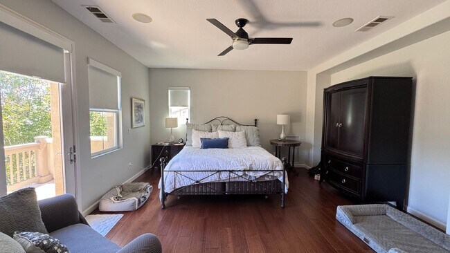 Building Photo - Luxury 4 Bedroom Home in La Costa Greens