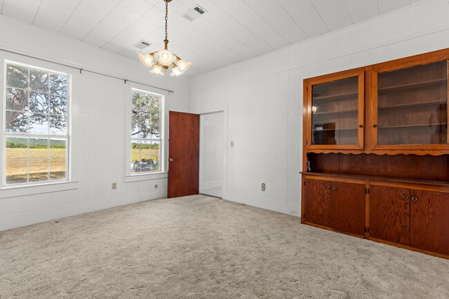 Building Photo - 146 Co Rd 4285