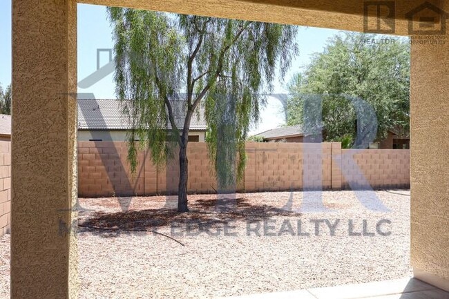 Building Photo - 3Bed/2Bath Home w/2 Car Gar-Maricopa! $199...