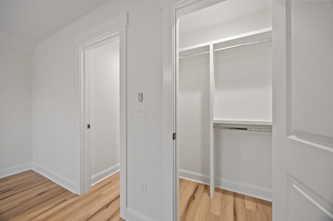 Building Photo - 1010 Gibson Rd