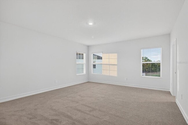 Building Photo - 6925 Main St