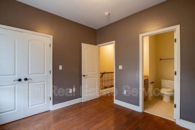 Building Photo - 75 Shoemaker Ct