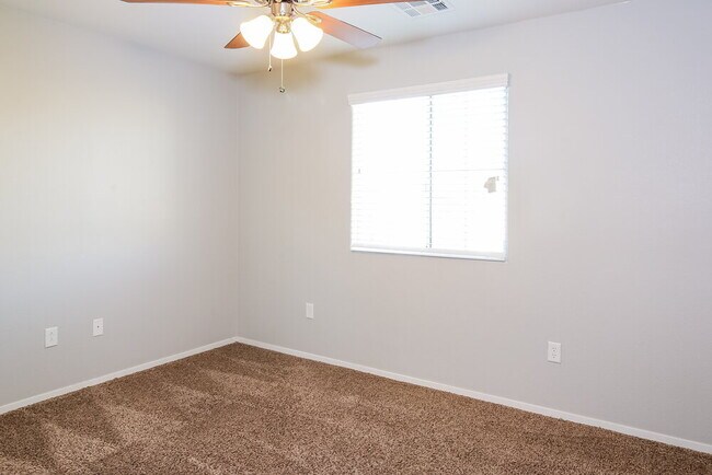 Building Photo - 5352 Brazelton St