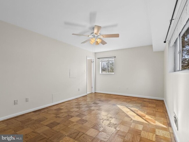 Building Photo - 10613 Montrose Ave