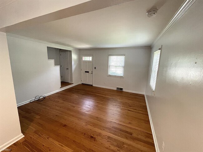 Building Photo - 2 br, 1 bath Condo - 1704 Graefield Rd 170...