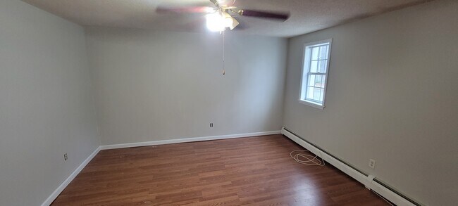 Master Bedroom - 991 County St