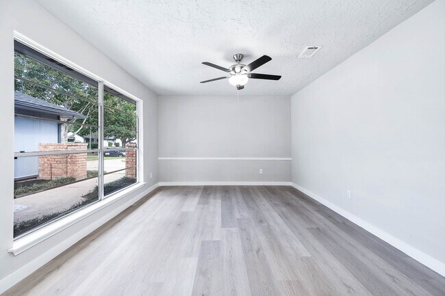 Building Photo - 3430 W Creek Club Dr