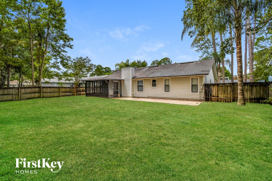 Building Photo - 10849 Knottingby Dr