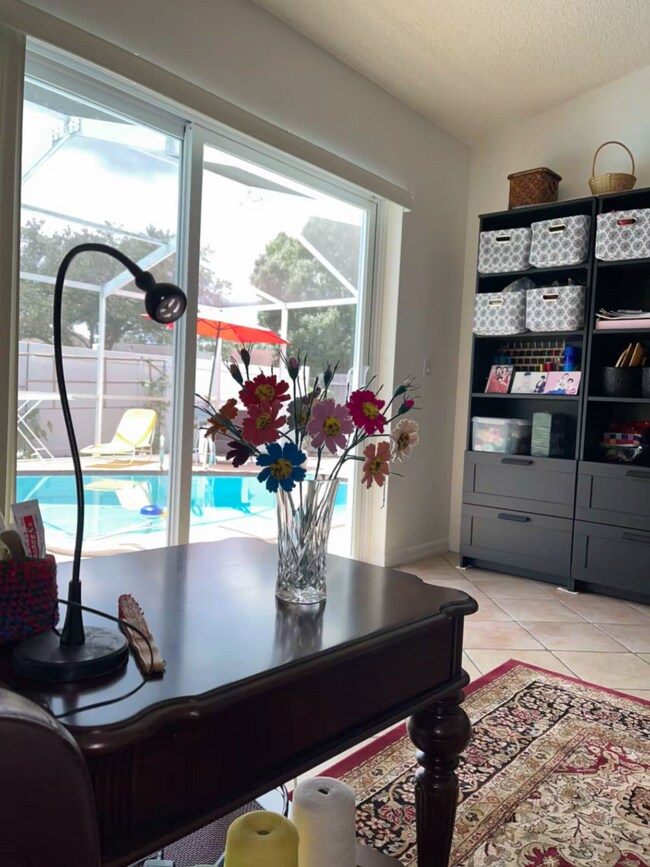 Building Photo - 9727 Cypress Shadow Ave