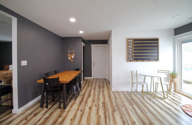 Building Photo - 3531 Springboro Rd