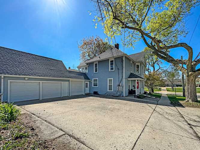 Building Photo - 140 Broadway