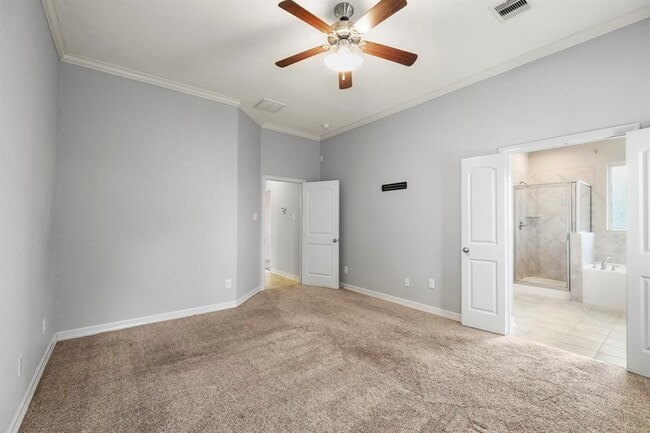 Building Photo - 5814 Dayln Ct