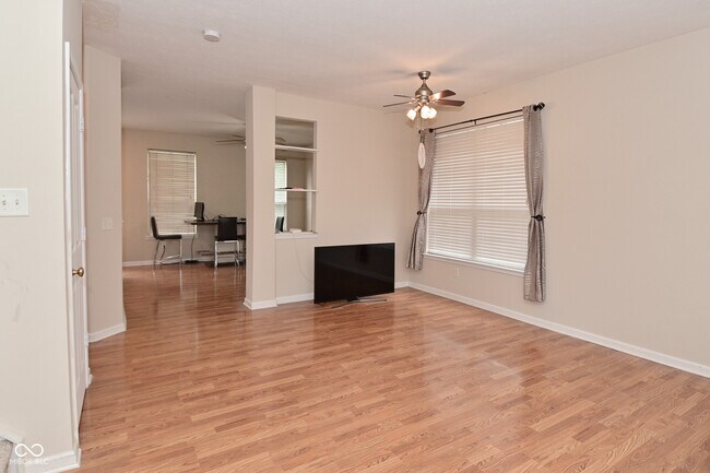 Building Photo - 11829 Esty Way