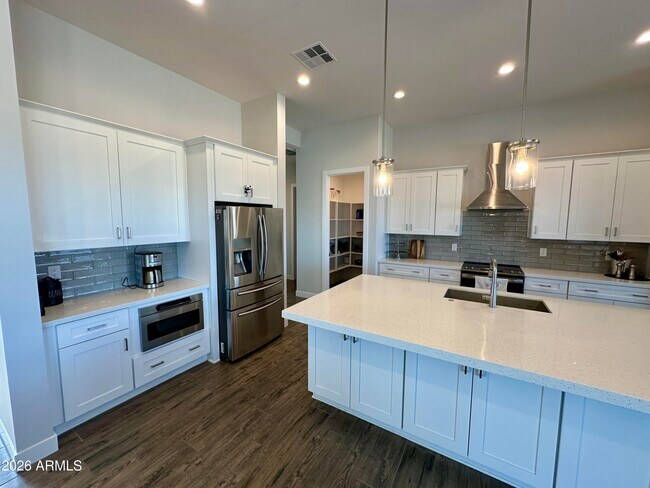 Building Photo - 15412 E Palo Brea Ln