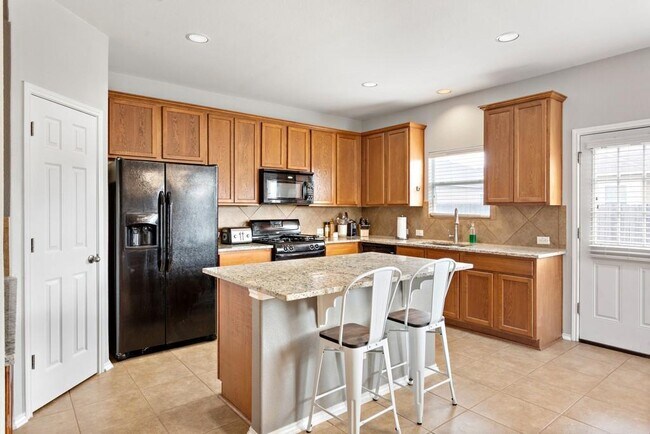 Building Photo - 2009 Blewett Dr