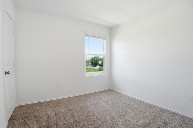 Building Photo - 12213 Rising Moon Ln