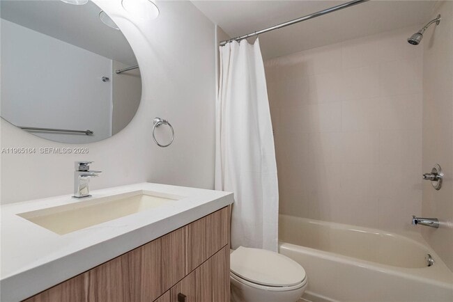 Building Photo - 995 SW 84th Ave