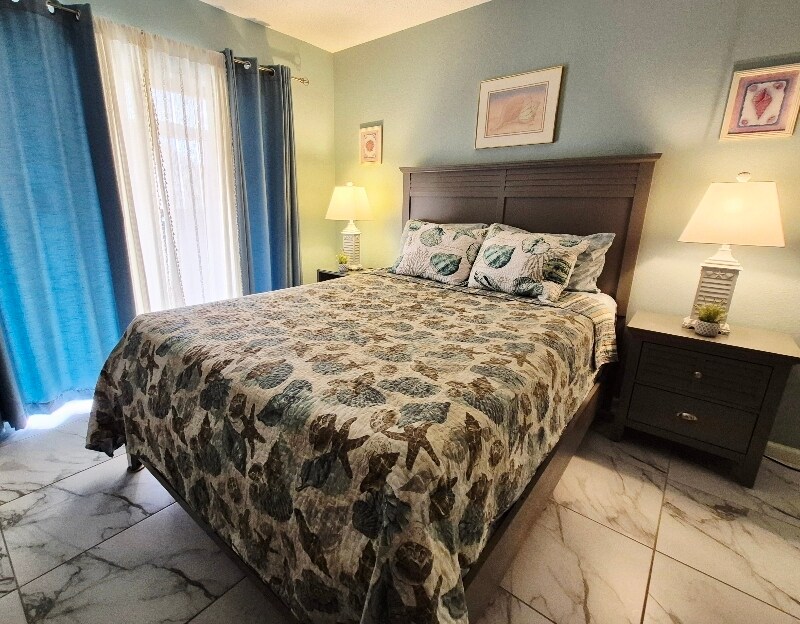 Building Photo - 19505 Quesada Ave