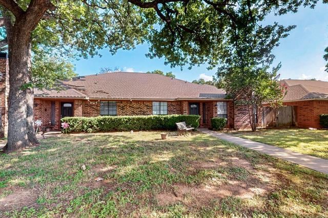 Building Photo - 1902 N Irving Heights Dr