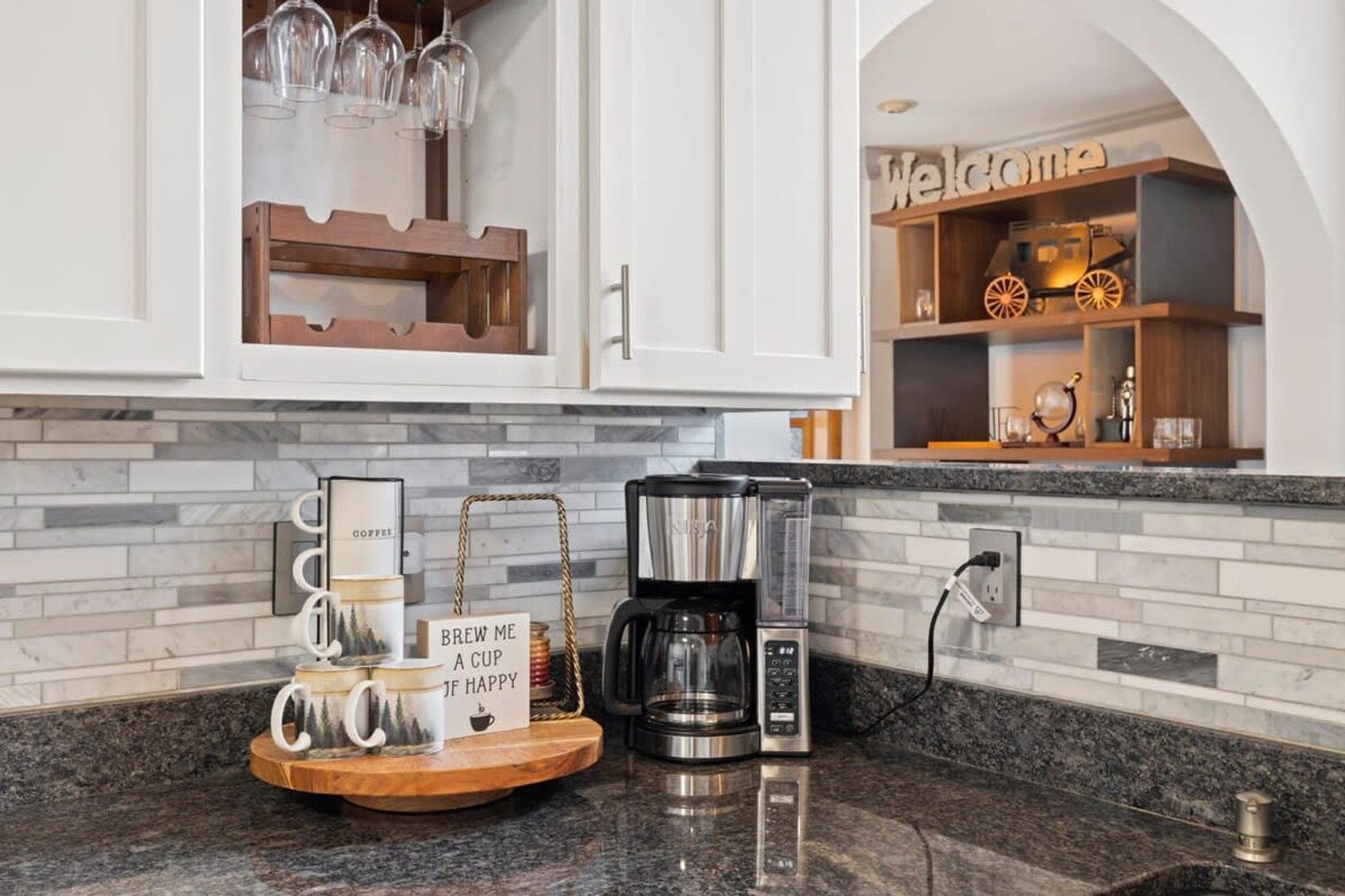 Building Photo - 106 Bishop Cove Rd